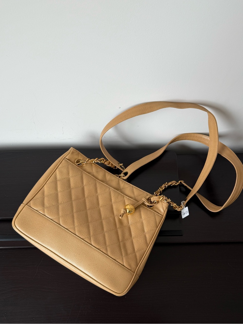 CHANEL Beige Caviar Petite Timeless Tote Medium GHW